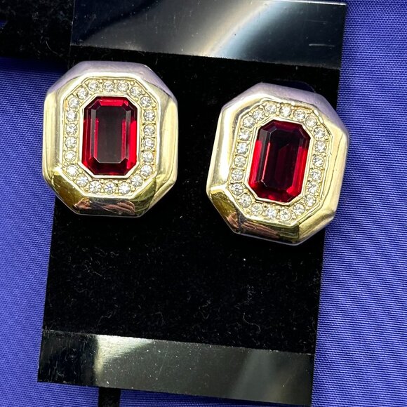 VTG Large SwarovskI S.A.L. Red & Clear Crystal Clip Earrings - Picture 15 of 15